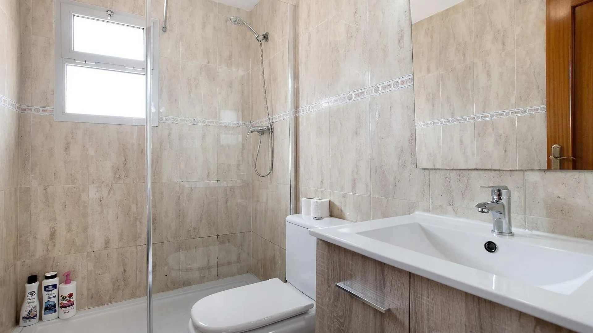 Atico Duplex En Malaga Apartment