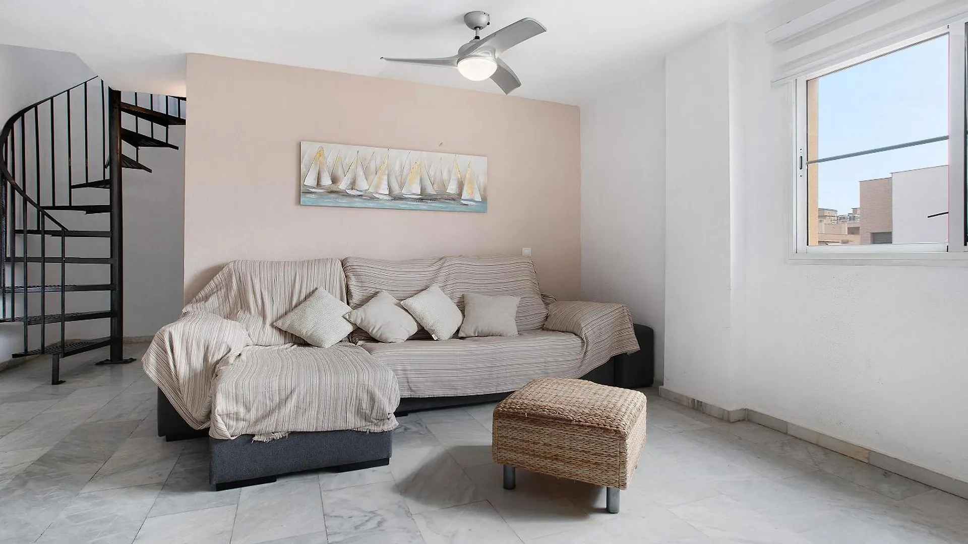 Atico Duplex En Malaga Apartment